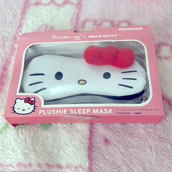 Hello Kitty Bundle - Picture 6 of 9